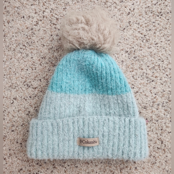 Columbia Blue Beanie Hat - Picture 1 of 2